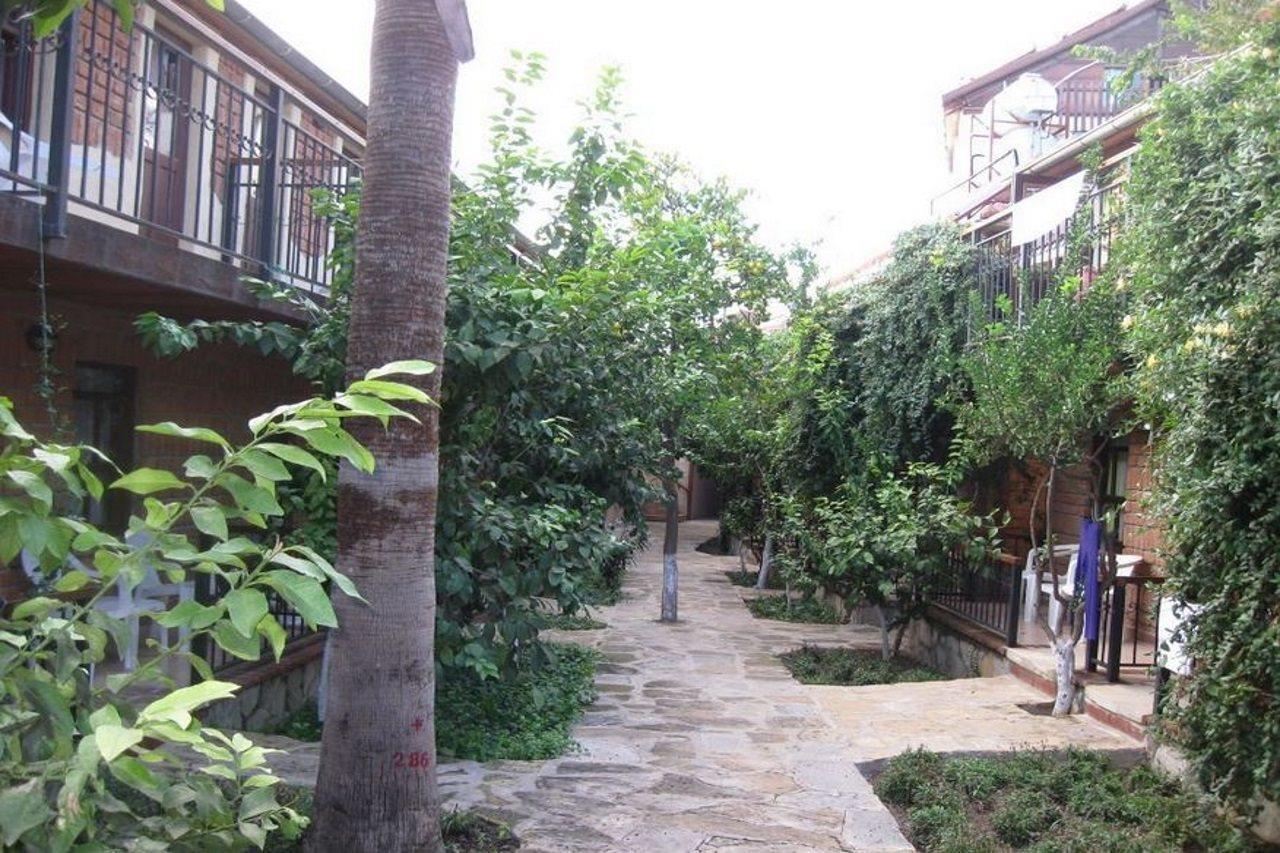 Leda Beach Hotel Side Bagian luar foto